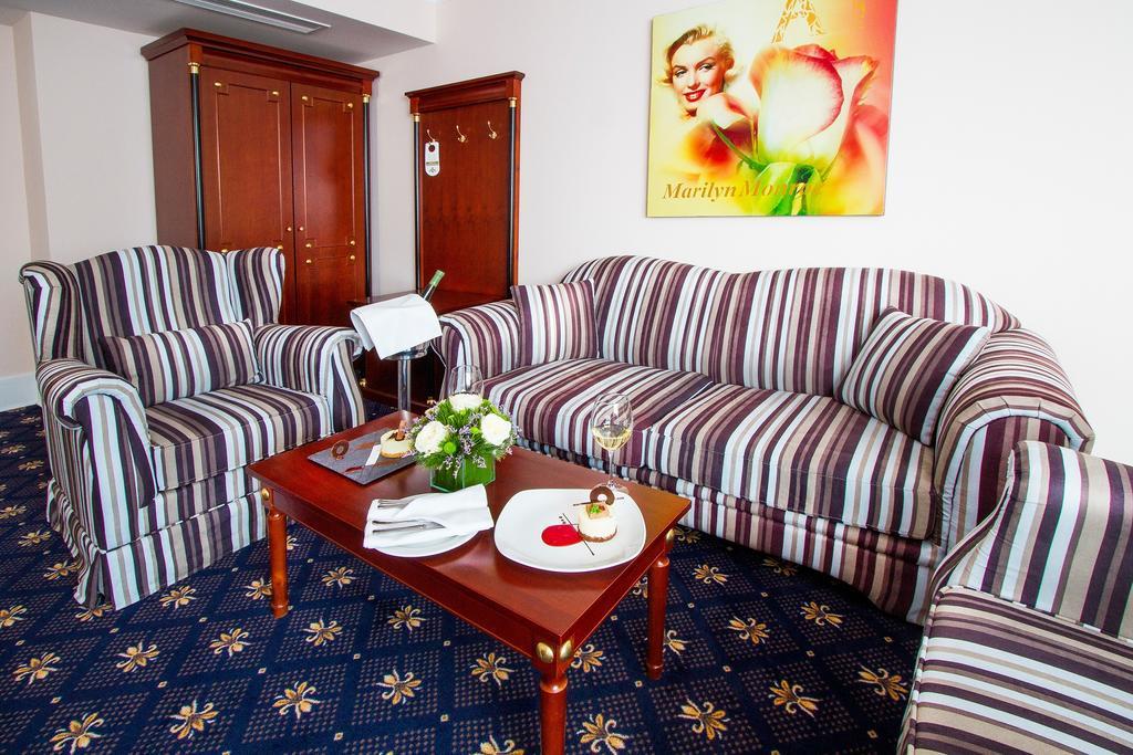 A Hoteli - Hotel Sloboda Šabac 客房 照片
