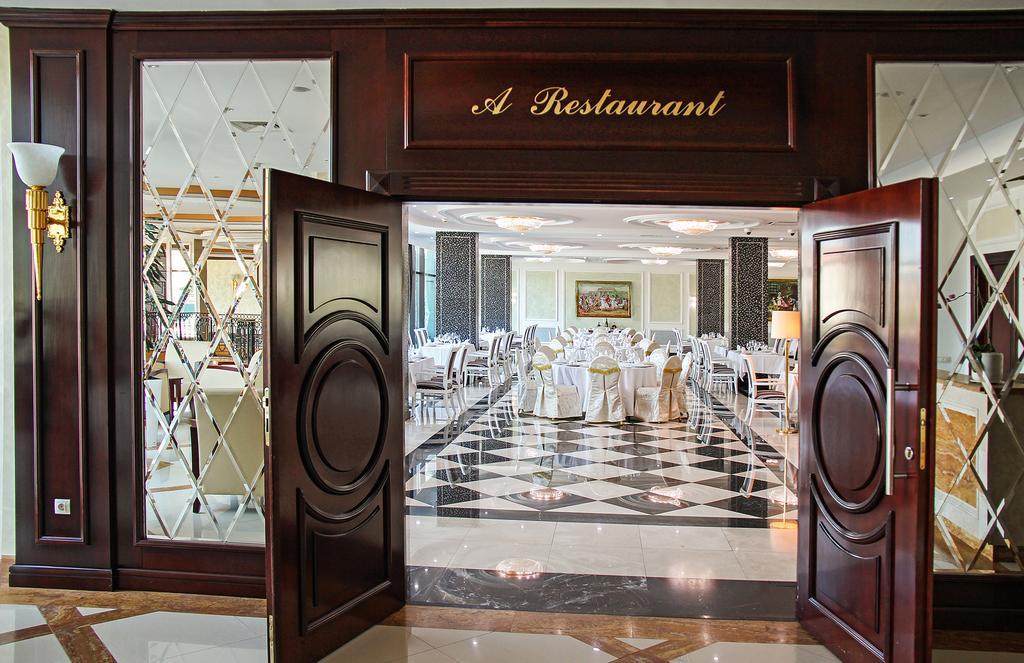 A Hoteli - Hotel Sloboda Šabac 外观 照片